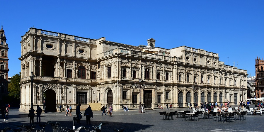 USO denuncia intención de privatizar la limpieza de colegios y edificios municipales de Sevilla